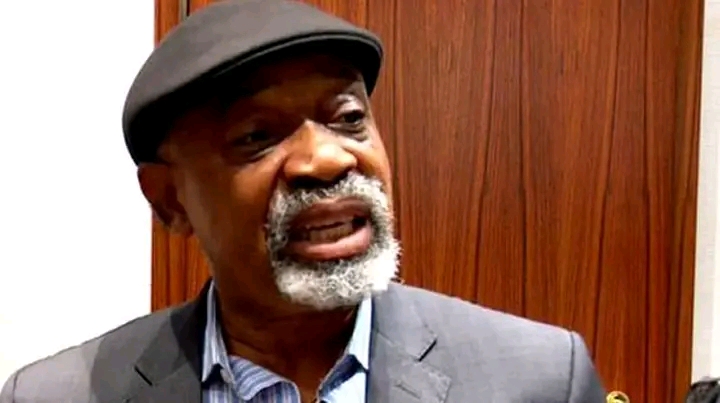 Court Retains Ngige’s EFCC Bail, Demands Top Civil Servant Surety 